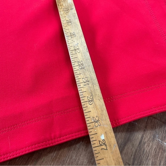 Banana Republic Skirt Red Side Slit Belted Midi Size 2 - Picture 11 of 13